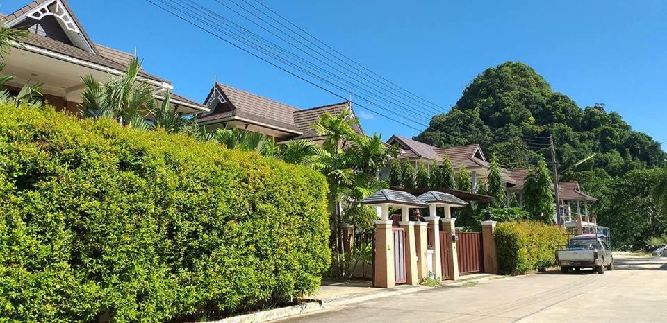 Baan Narakorn Villa Ao Nang Bagian luar foto