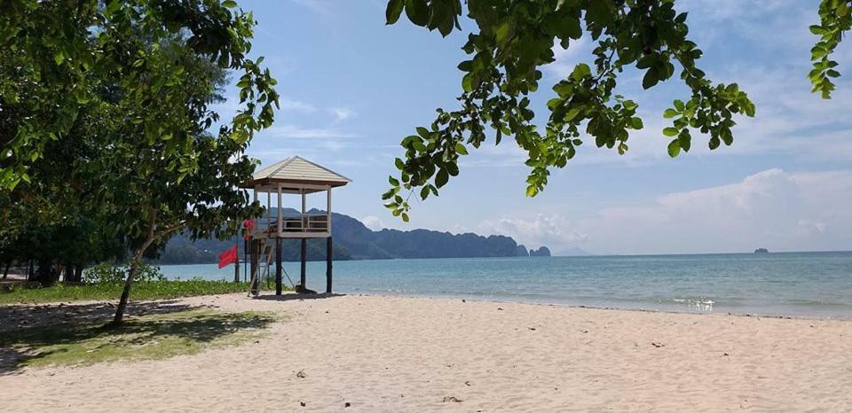 Baan Narakorn Villa Ao Nang Bagian luar foto